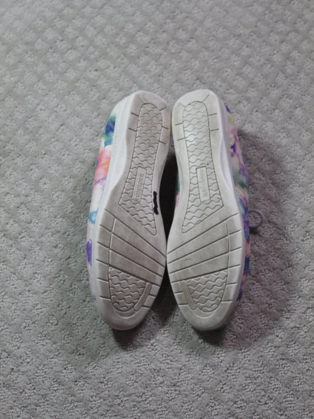 Easy Spirit Size 12 Purple Pink Floral Leather Low Top Lace Up Sneaker